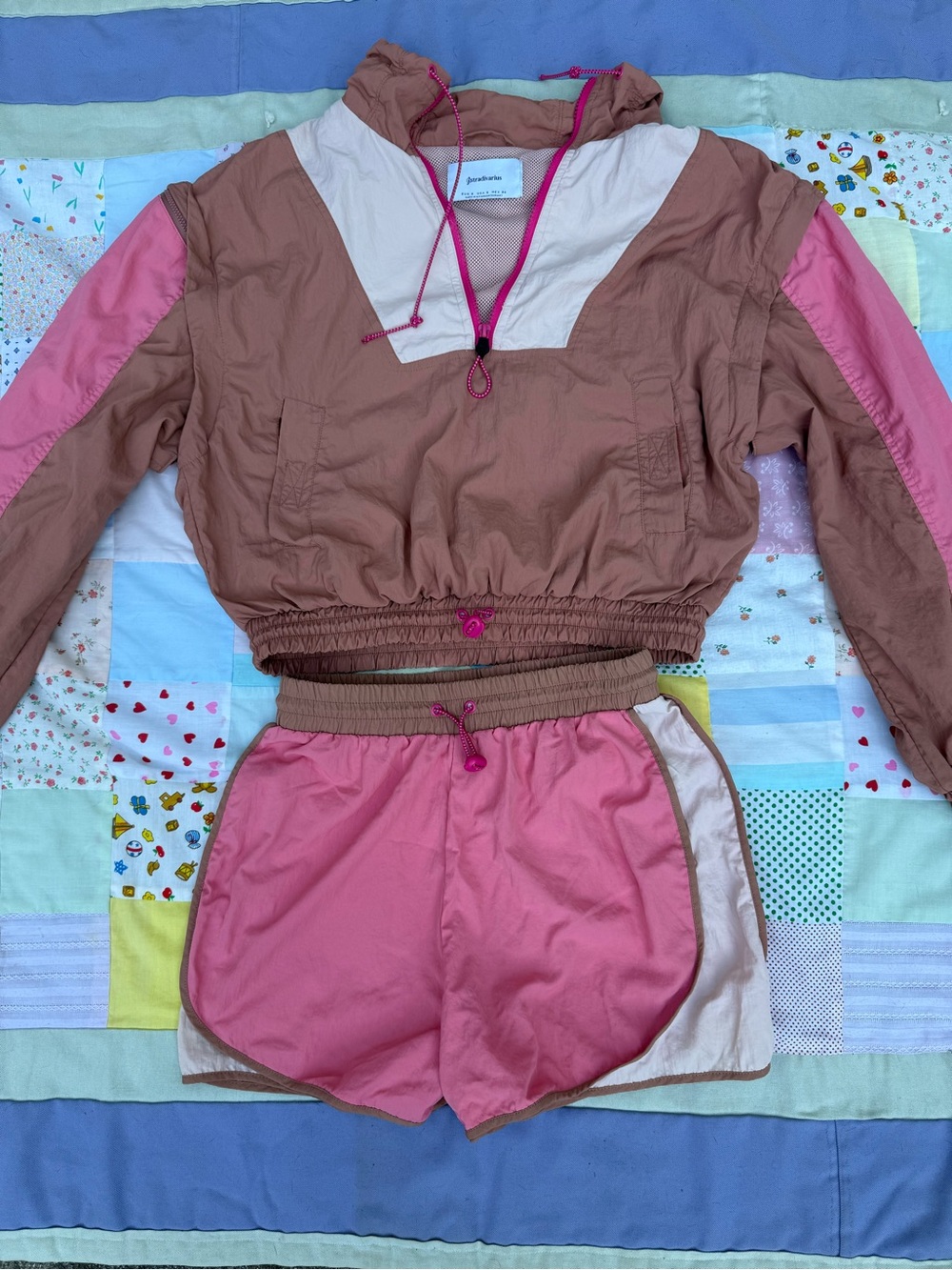 stradivarius Pink and Brown Colorblock Cropped Windbreaker Set